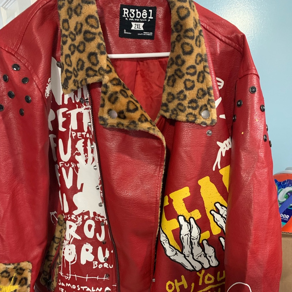 Bomber jacket
